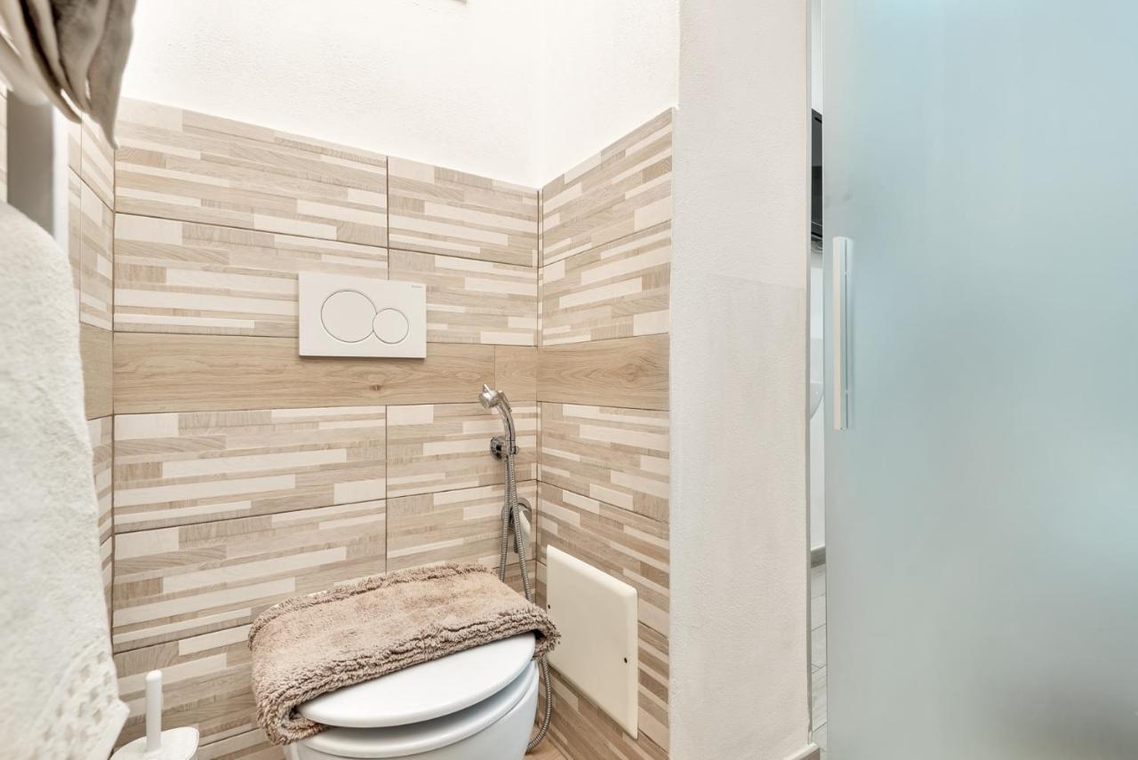 Alby Express Rooms La Spezia Buitenkant foto